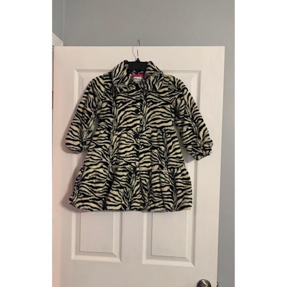 American Widgeon Faux Fur Coat Size 6 - Picture 2 of 6